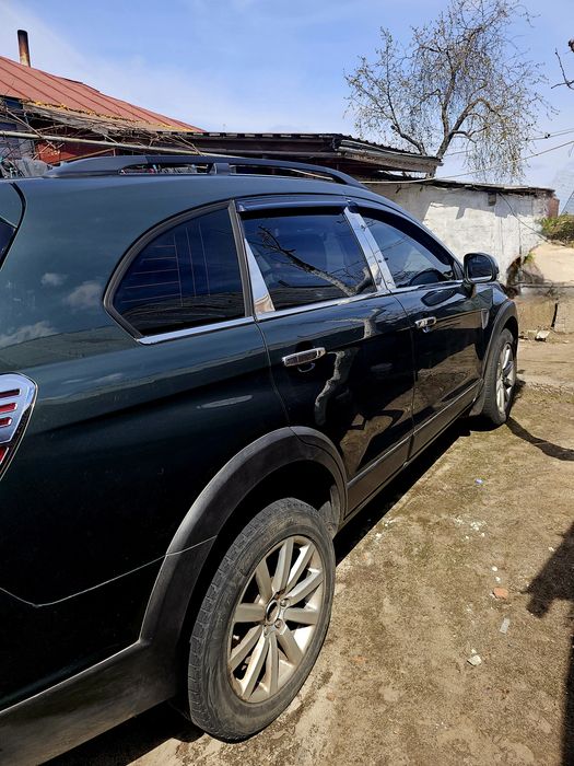 Продам Chevrolet Captiva