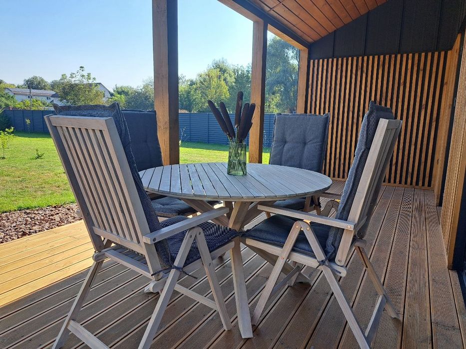 Дуже затишний будинок біля струмка для відпочинку на літо або вихідні