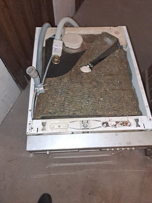 Zmywarka do zabudowy 45 cm Electrolux ESI47020X