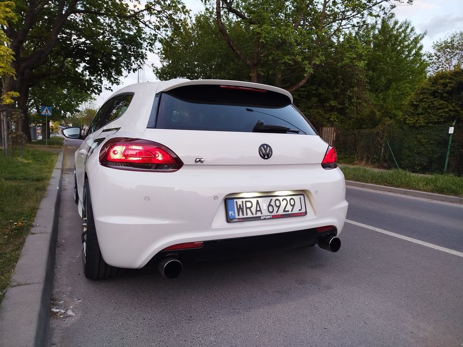 VW Scirocco R 330KM