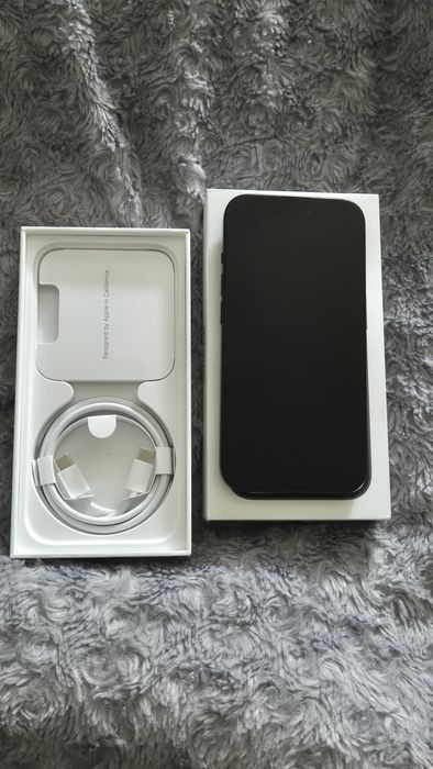 Iphone 15 128gb novo