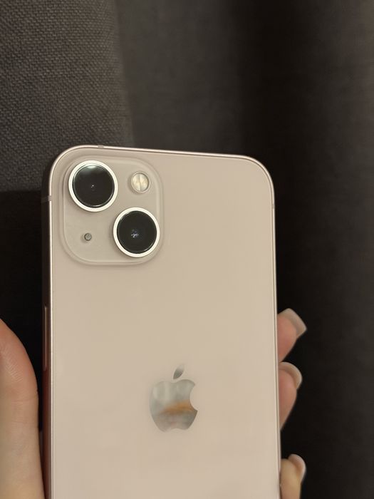 iPhone 13 128GB Ідеальний стан, рідна батарея