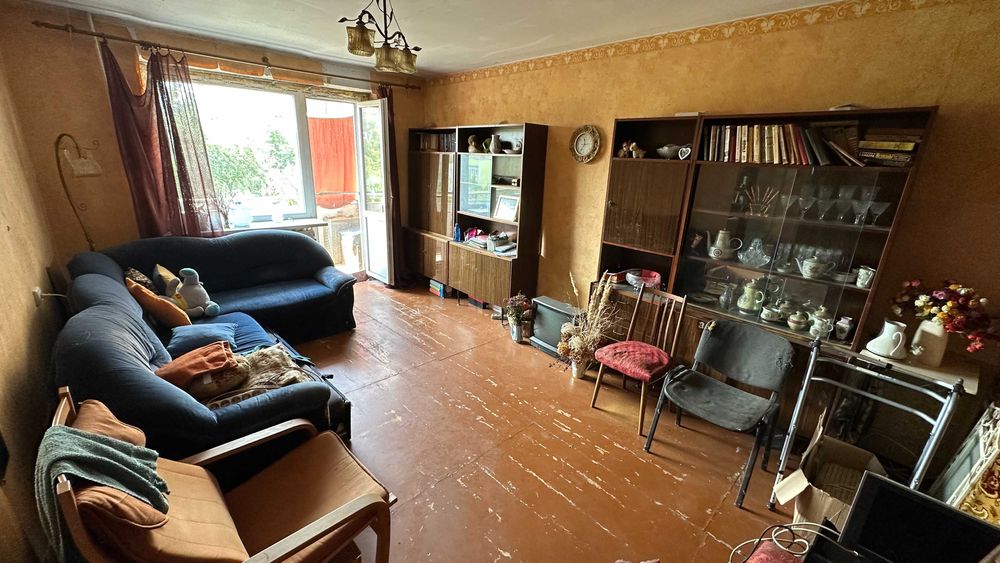 Продаж 3к. чешки на Подолі зуп.Б.Хмельницького 3 поверх 60м2