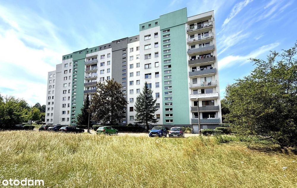 3 pokoje / CO miejskie / balkon / 1 piętro