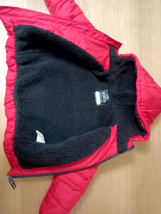 Весняна дитяча куртка на 3-4 роки