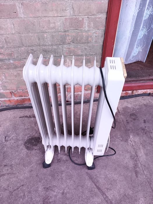 Обігрівач масляний.електро обігрівач.масляний нагреватель