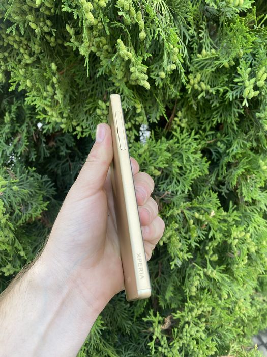 Продам телефон Sony xperia 32gb