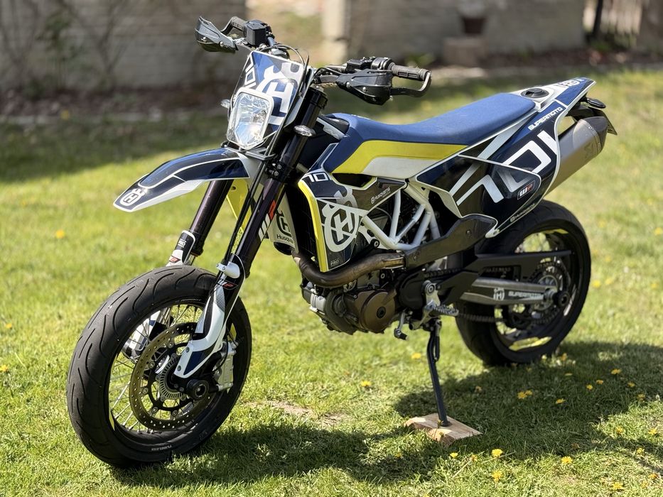 Husqvarna 701 Supermoto