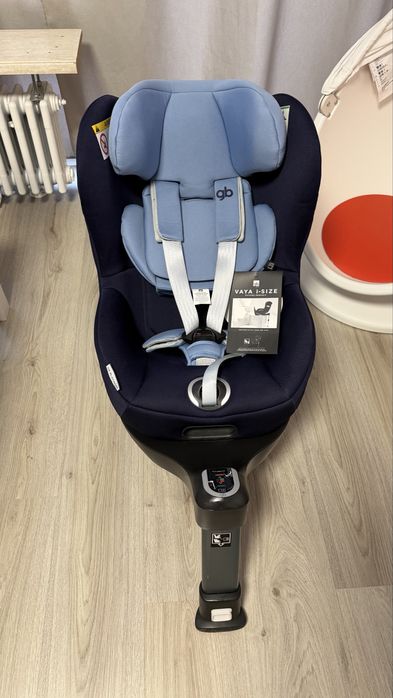 Продам автокресло GB VAYA-i-SIZE, Cybex в идеальном состоянии