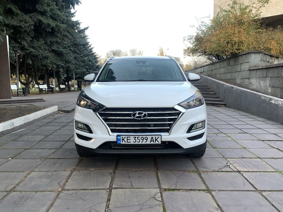 Продаи Hyundai tukcon 2019 года выпуска в идеальном состояни