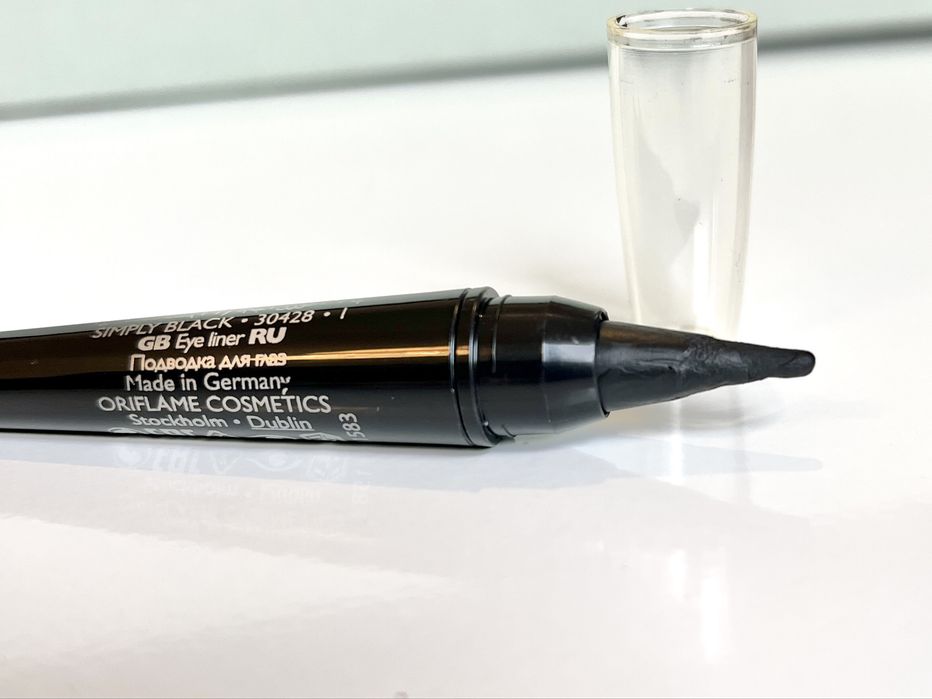 Lápis kajal preto Oriflame