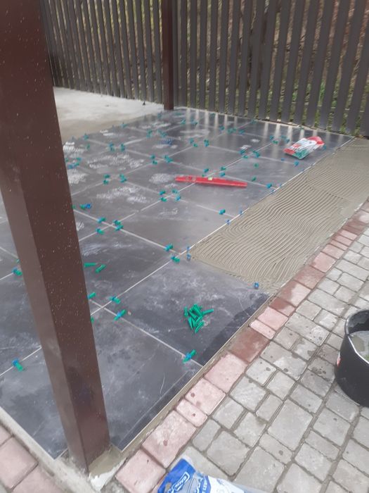 Ремонт квартир Укладка плитки, шпаклівка,