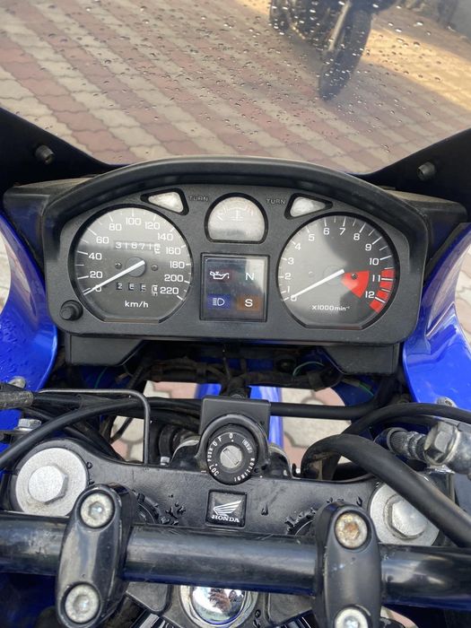 ПРОДАМ Хонда СВ-500s