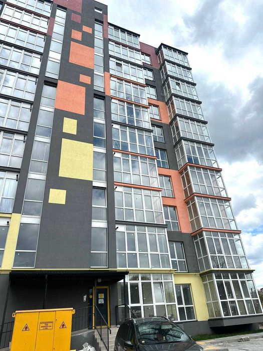 Продаж 1 кімнатної квартири 50,5 м2 в місті Винники по вул. Кільцевій, 19.  10 поверх