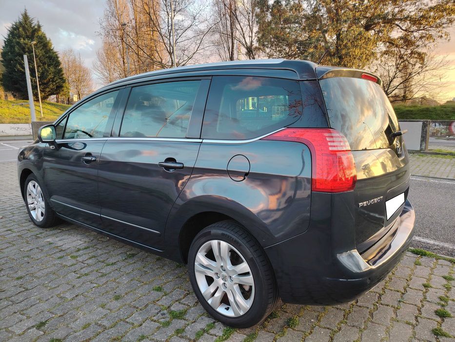 Peugeot 5008 1.6 E-HDi Allure 2013 Caixa Automática 7 lugares 220milkm — photo 3