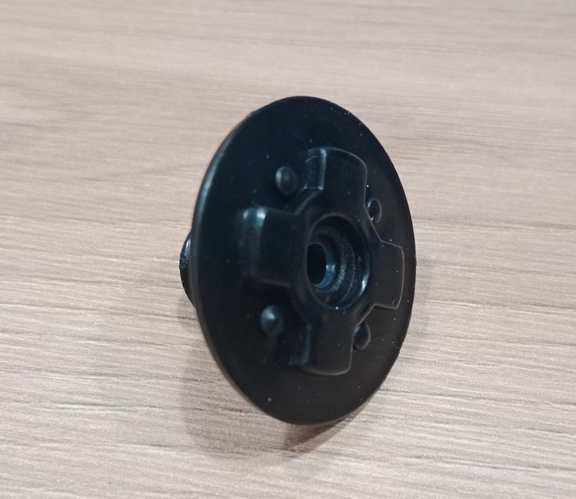 Wirniczek mieszający mleko do spieniacza Jura