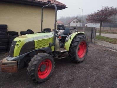 Ciagnik sadowniczy CLASS NECTIS 247