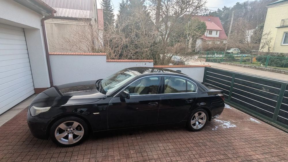 BMW Seria 5 BMW E60 530d doposażony sedan w rodzinie od prawie 20 lat