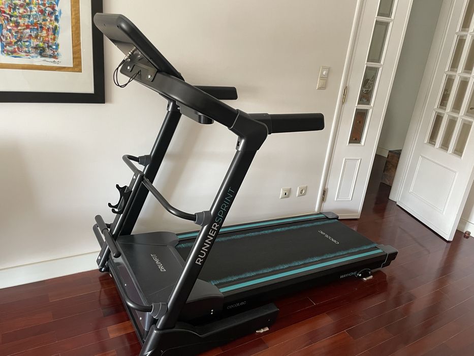 Passadeira cecotec com apoio para abdominais e suporte para pesos