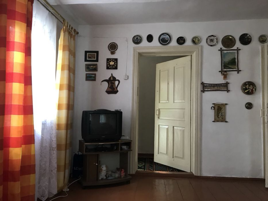 Продається будинок в с. Харківці Бориспільського району.