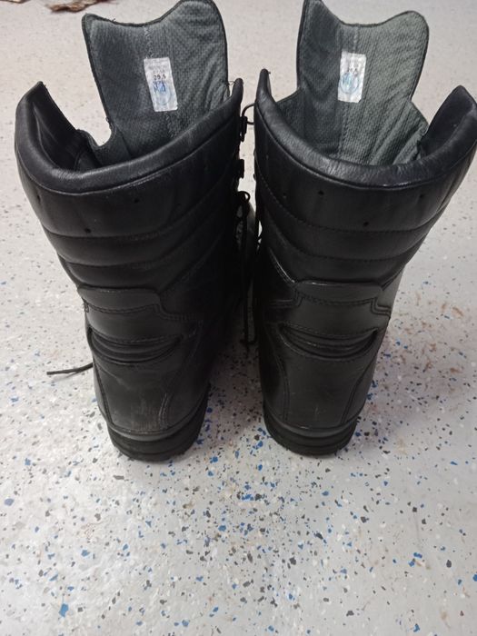 Buty wojskowe zimowe 45