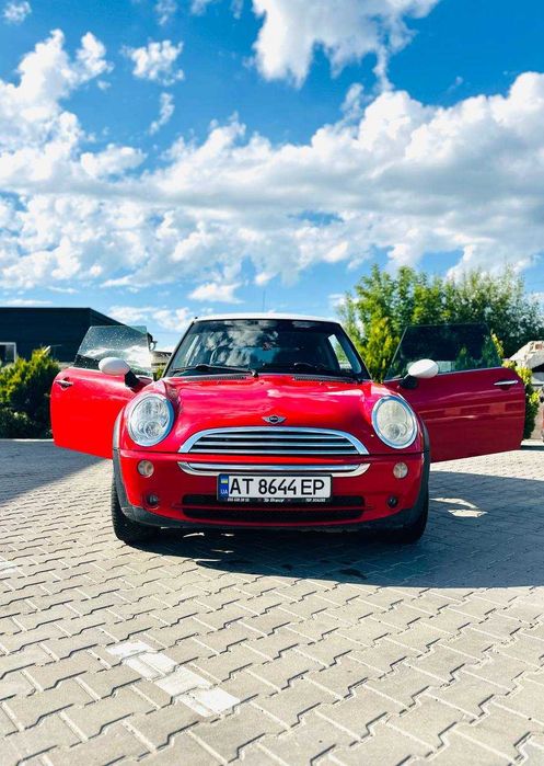 Продам Mini Cooper one 1.6л