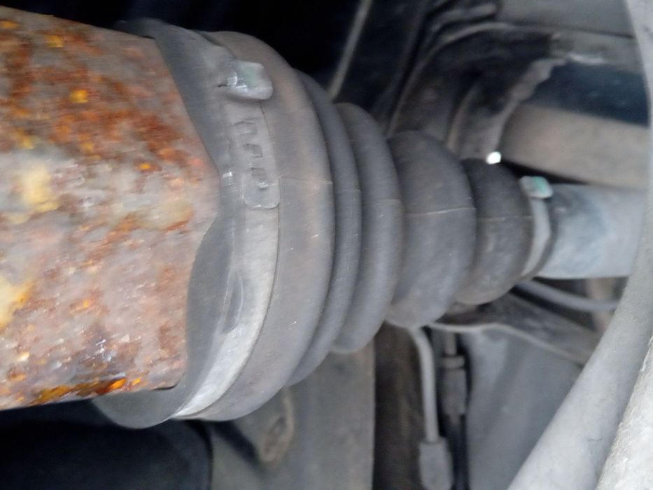 Transmissão frente esquerda AUDI A4 (8E2, B6)