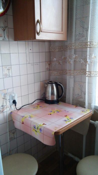 СВОЯ к-ра 3ч-400грн.почасово,посуточно пр.Слобожанский левый берег