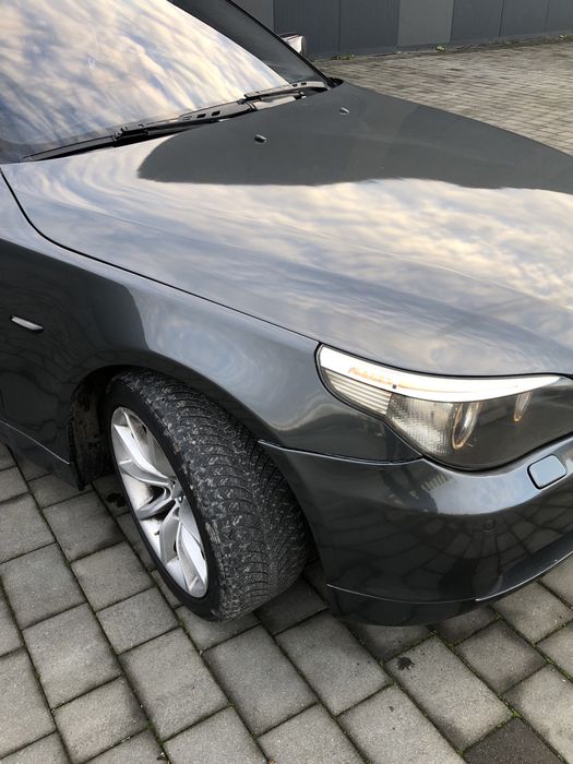 Продам BMW E60 320кс м57 автомат