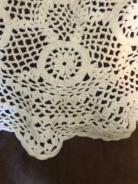 Naperon em renda antigo