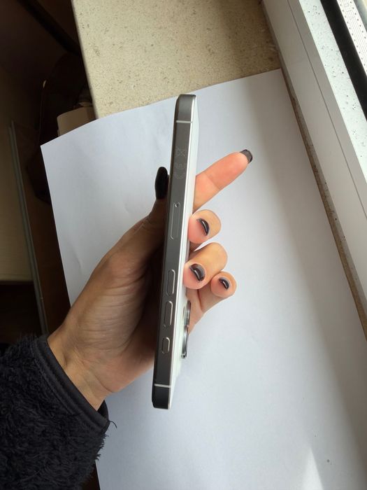 iPhone 16 PRO branco