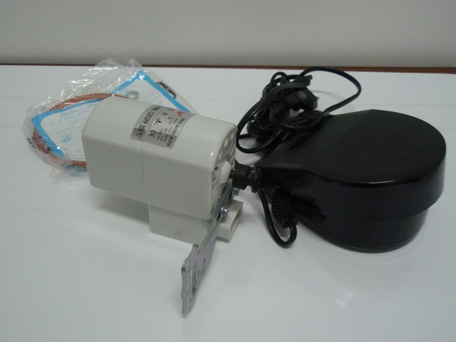 Motor máquina costura doméstica, pedal e correia, Oliva, Singer