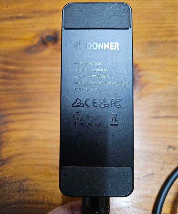 Interface de Áudio Donner Livejack M - Usado em Excelente Estado