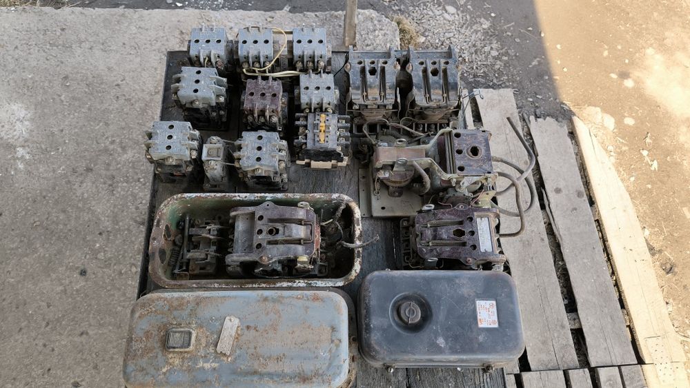 Магнітний пускач ПМА. ПАЄ. ПМЛ. ПМЕ. Пускатель. Автомат електричний.