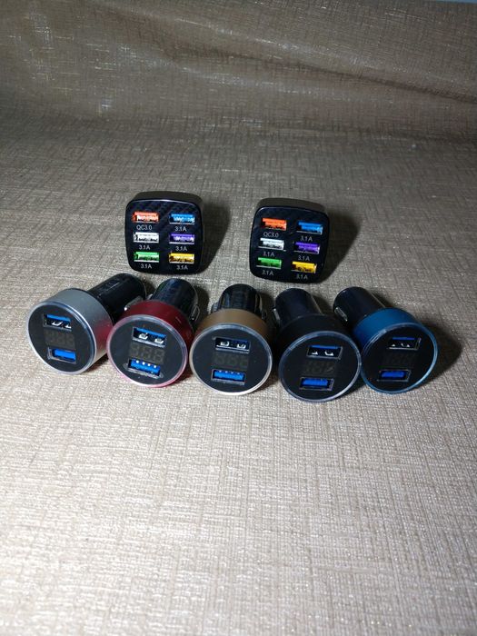 USB зарядки в авто з вольтметром в прикурувач