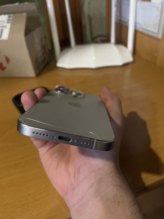 Продам Apple 15 Pro