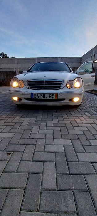 Mercedes-Benz c220 elegance