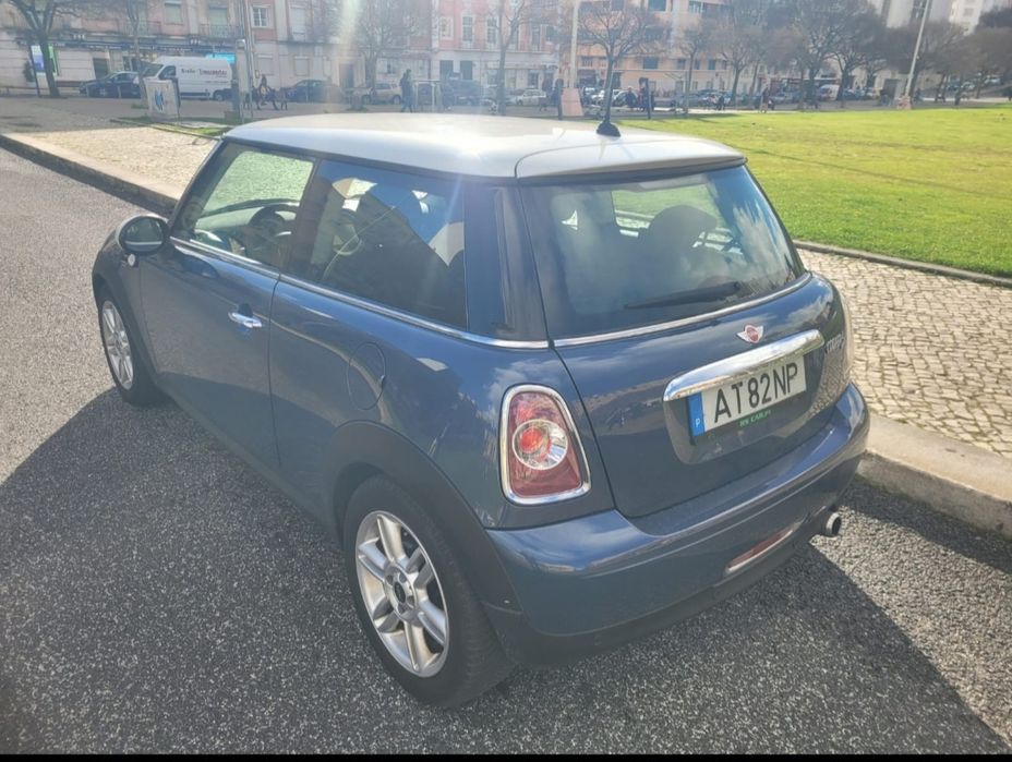 Mini Couper D 159 mil quilómetros particular de garagem