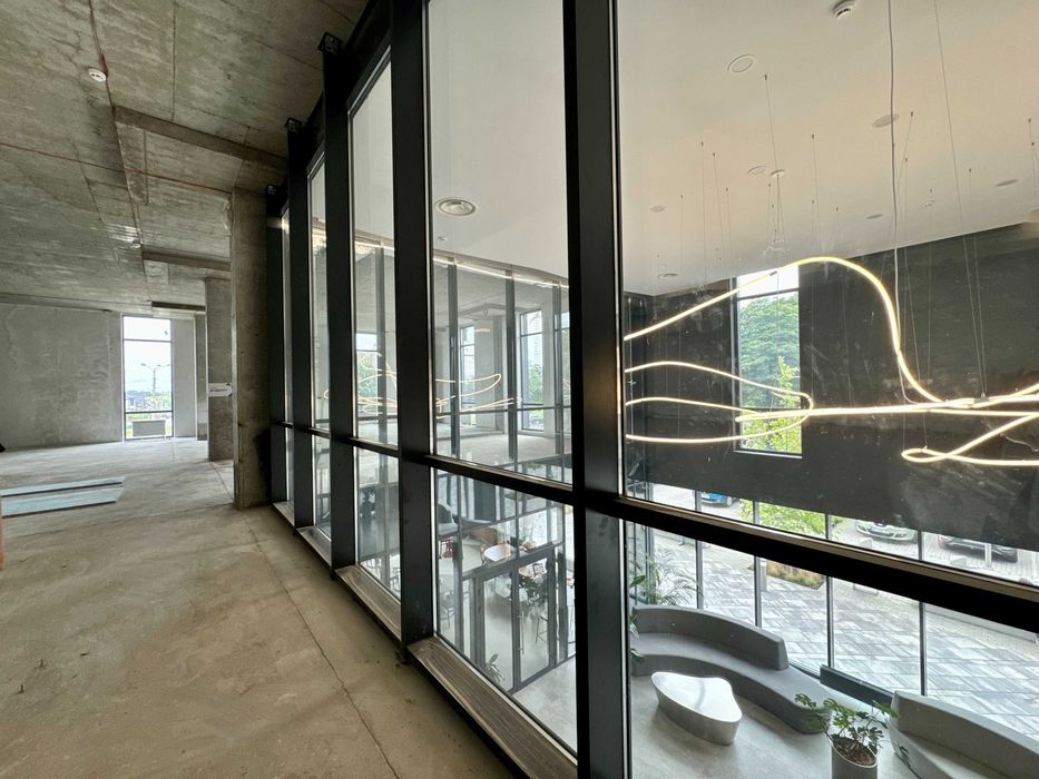 Ексклюзивне офісно-комерційне приміщення площею 210м2