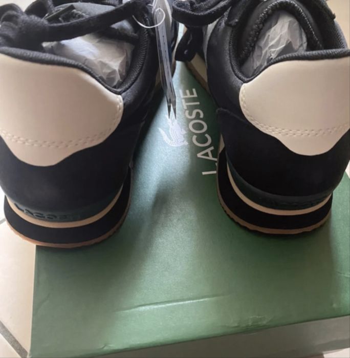 Lacoste, tamanho 40