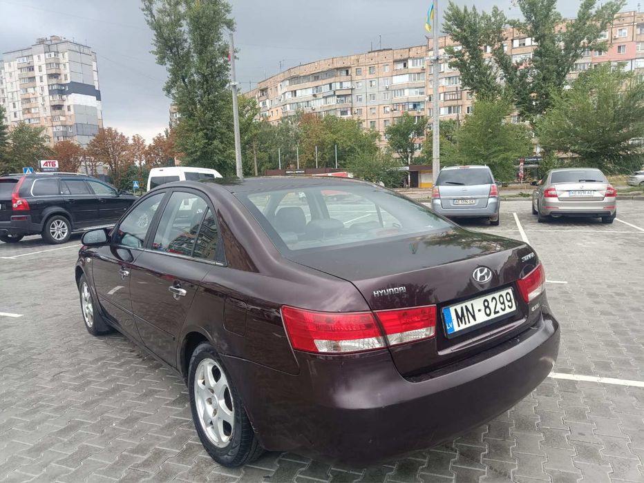 Hyundai Sonata продам
