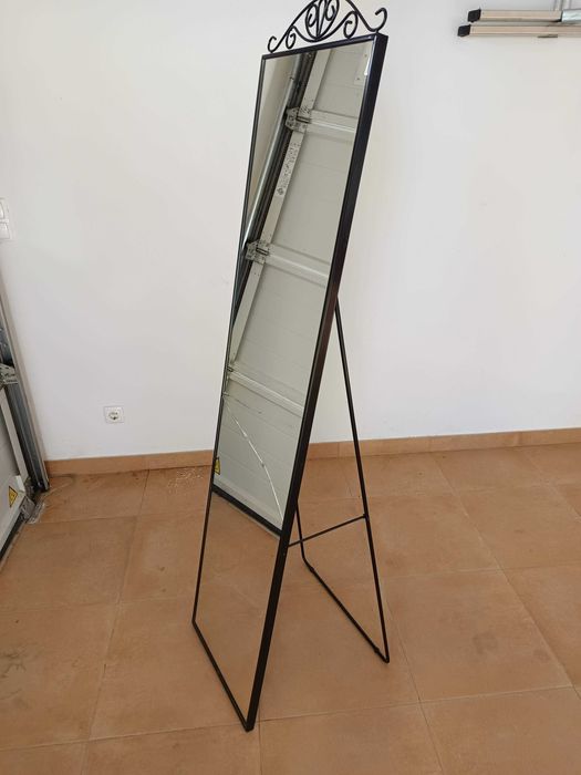 Espelho de pé Karmsund Ikea