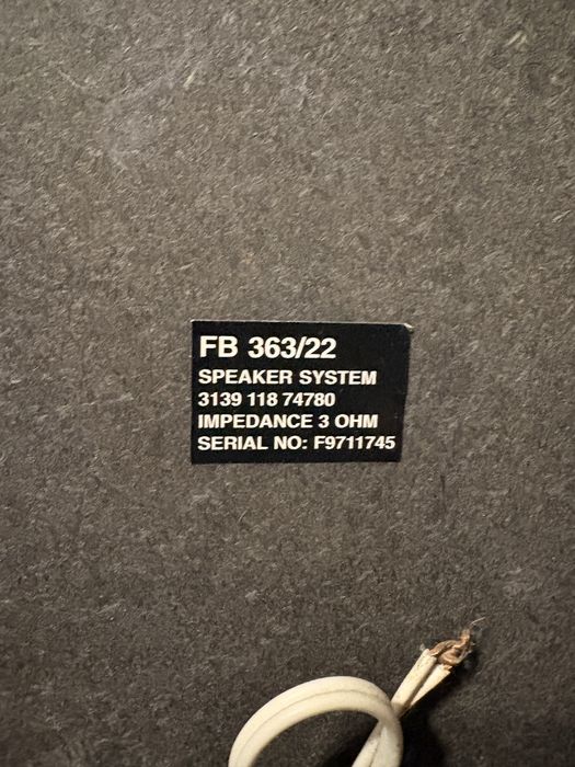 Wieża Philips FW363/34