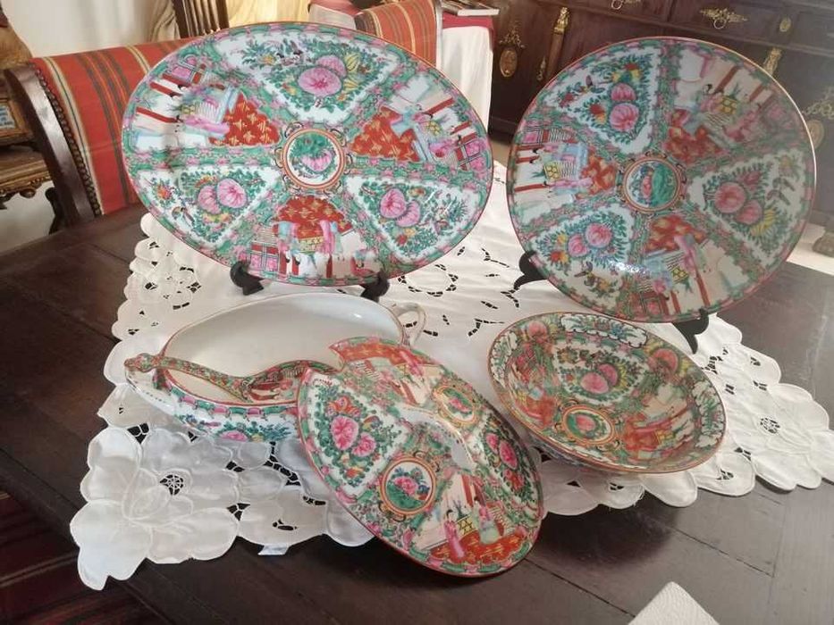 Serviço Jantar, Chá, Café 155 peças, decoração Mandarim (XIX) -SEM USO