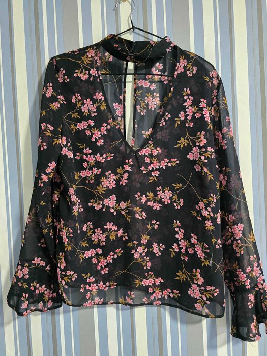 Шифонова блуза XS-S Lipsy London