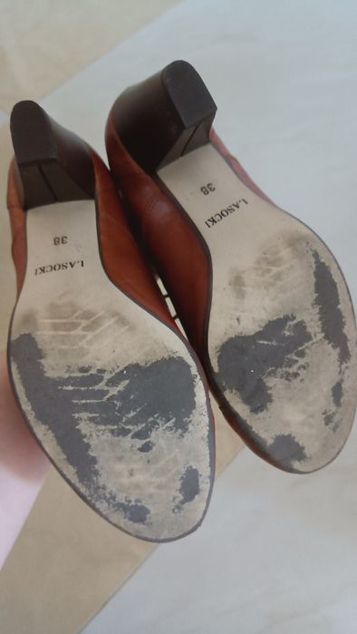 Półbuty damskie Lasocki