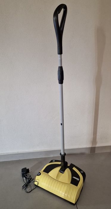 Szczotka akumulatorowa Karcher K55 plus