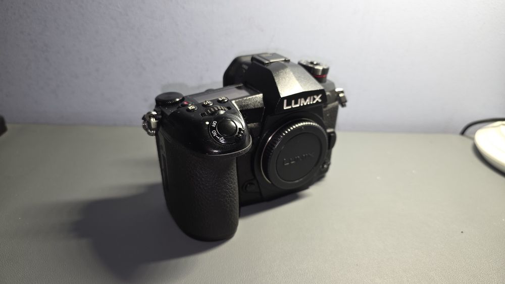 Aparat Panasonic Lumix DC-G9 (SAM KORPUS) (REZERWACJA)
