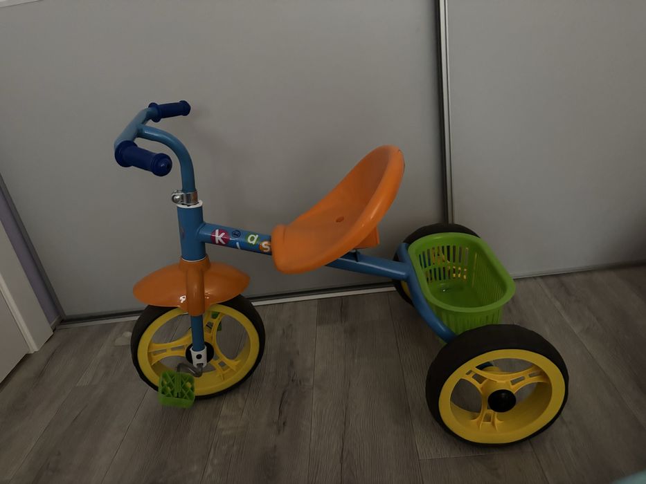 Велосипед триколісний