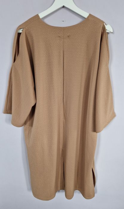 Długa wiosenna narzutka kimono z rozciętymi połami na wiosnę M-XL